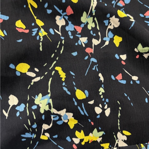 BANANA REPUBLIC Navy Blue Floral ruffle skirt - size Large - Picture 4 of 6